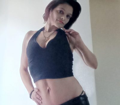 Gallega en Vigo. Fiestera simpática y cariñosa