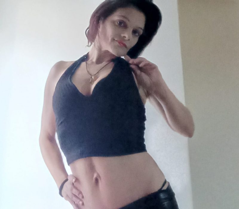 Gallega en Vigo. Fiestera simpática y cariñosa