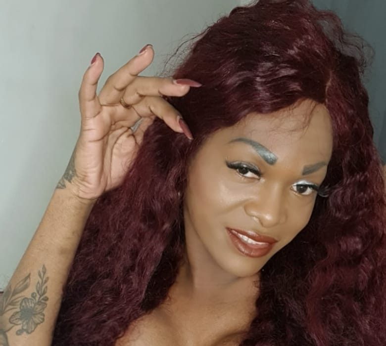 Muy sexi morena recien llegada nervion