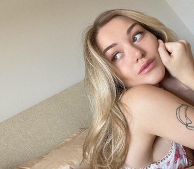 Disponible para quedar y pasar un buen rato.