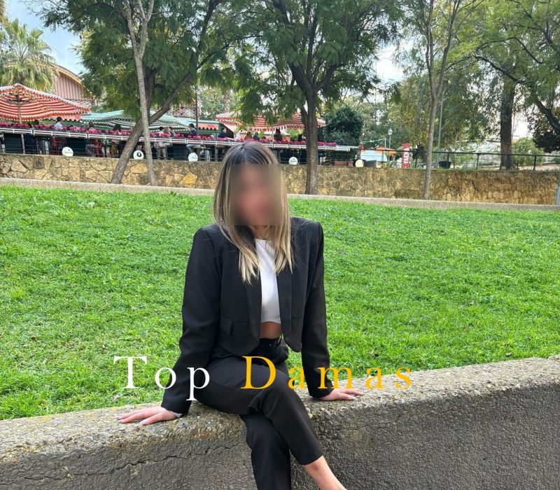 Roxy, canaria puro fuego