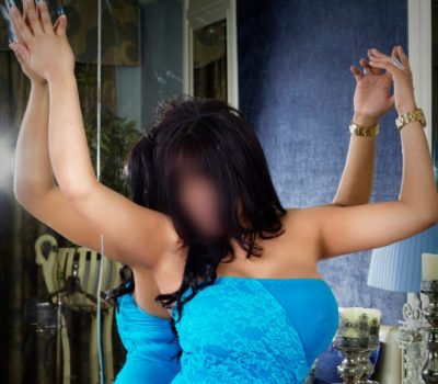 Kym, brasileira explosiva