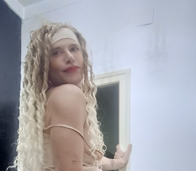 Brenda Masajista femboy profesional Barcelona