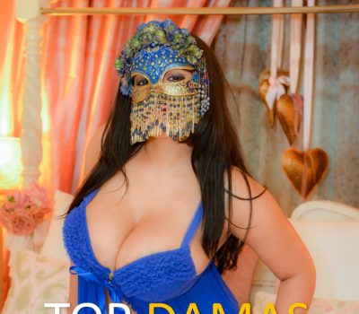 Alba, española...pierdete en mis curvas